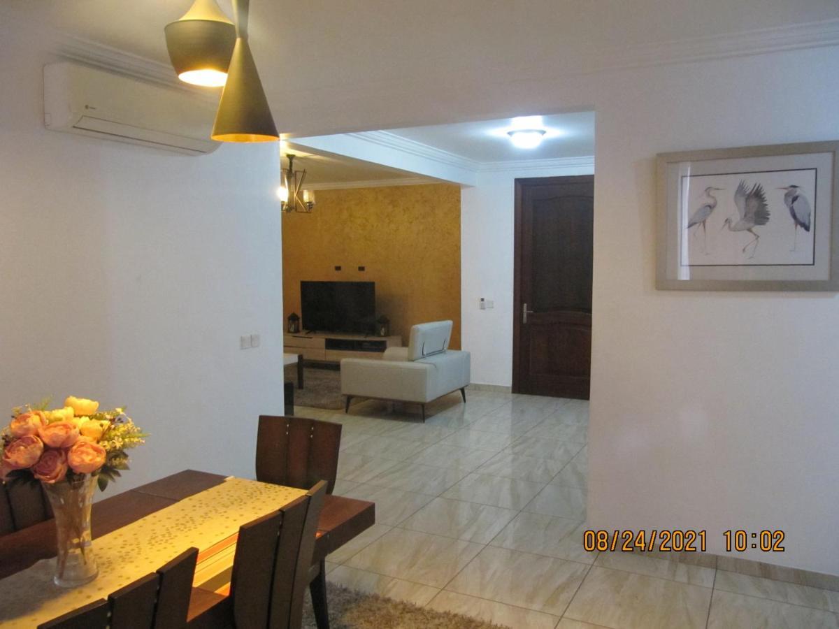 Bertha'S Court D-Plus Apartments Dzorwulu Extérieur photo